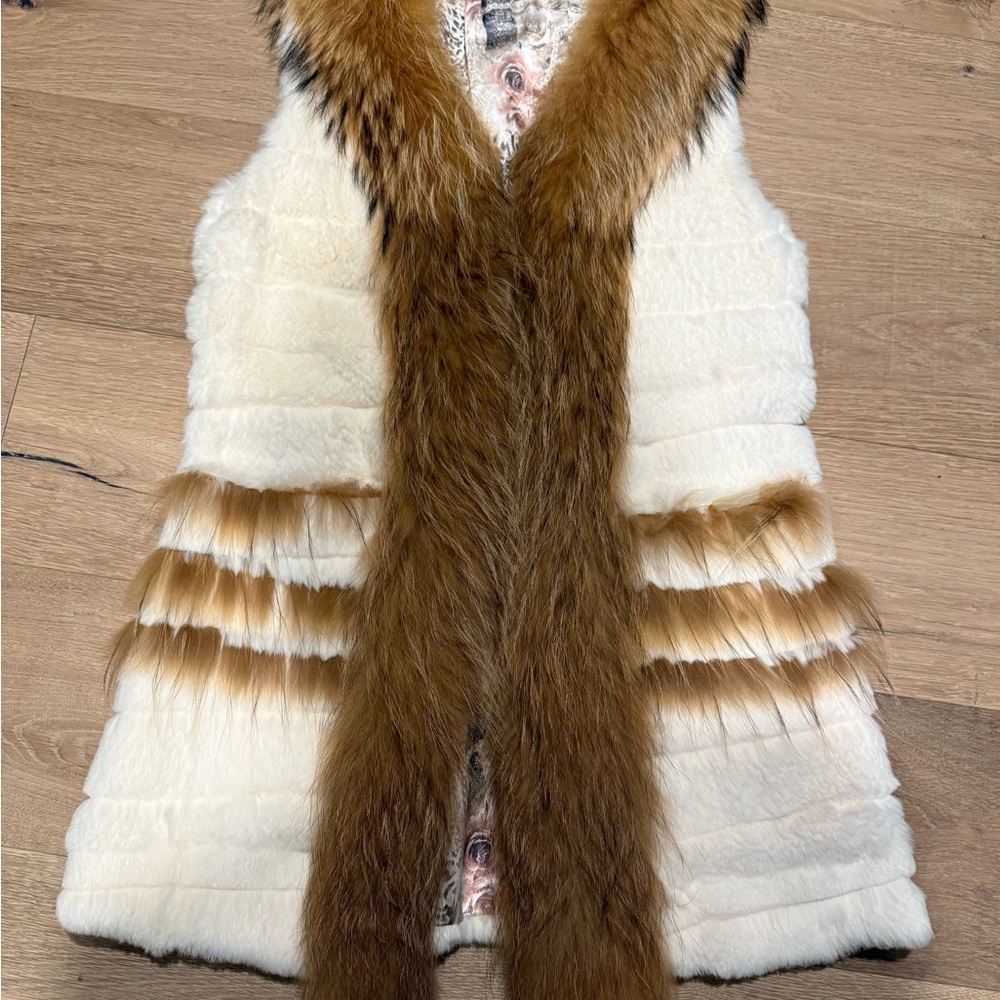 Real Rabbit Fur Vest with Brown Fox fur details